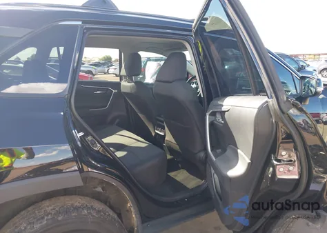 2025 Toyota Rav4 Xle из США, поврежденный, VIN 2T3W1RFV2SW413051